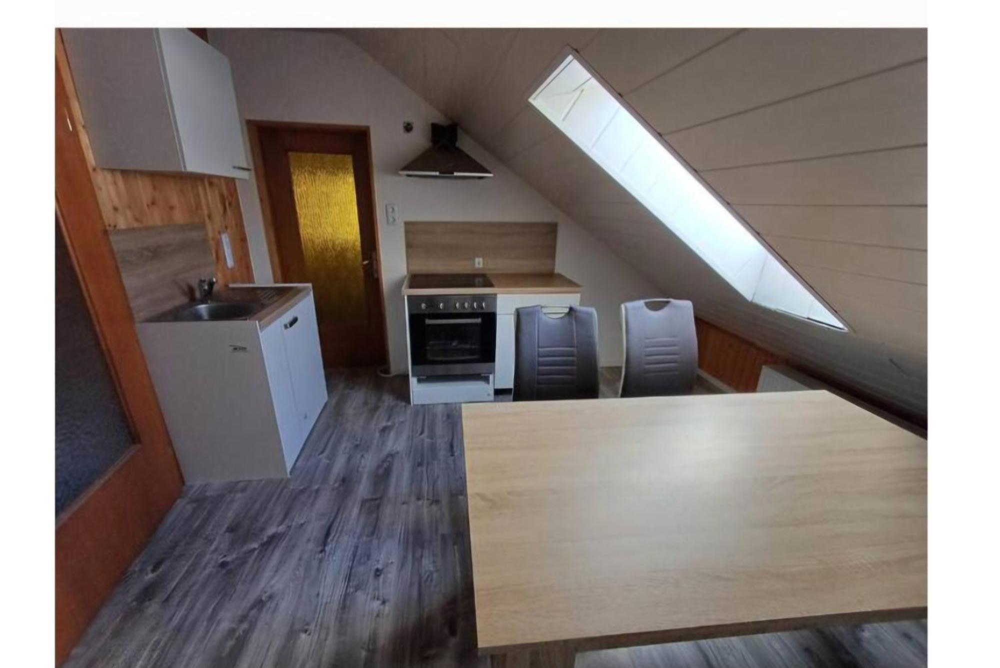 Hopfach Dachwohnung Wolpertshausen エクステリア 写真